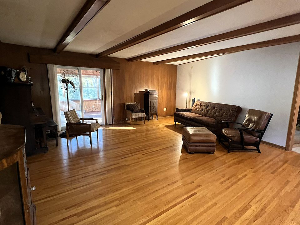 2 first living room_10292025