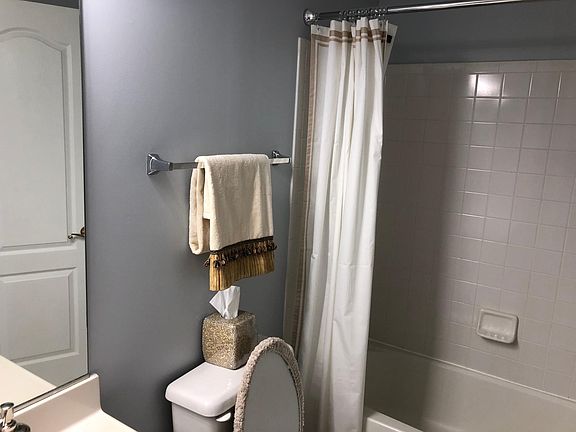 Upstairs bathroom