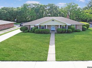 375 Woodcliff Dr, Baton Rouge, LA 70815