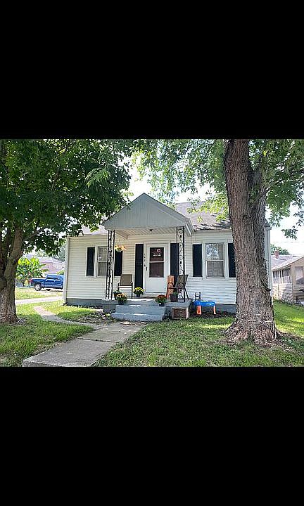 1st image of 142 Columbia Ave