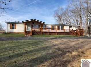 143 Simmons Rd, Cadiz, KY 42211