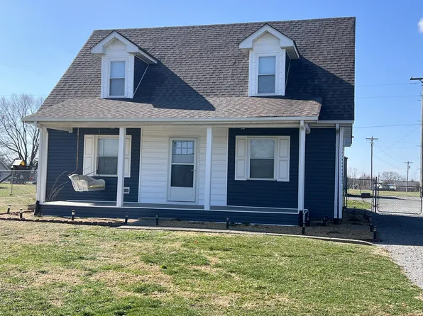 1136 Old Highway 52, Lafayette, TN 37083