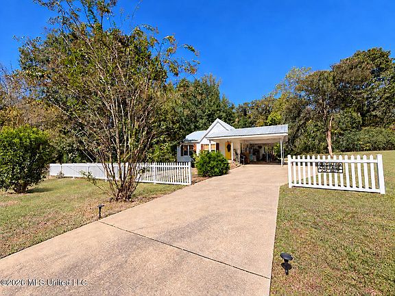 2nd image of 5171 Ebenezer Coxburg Rd