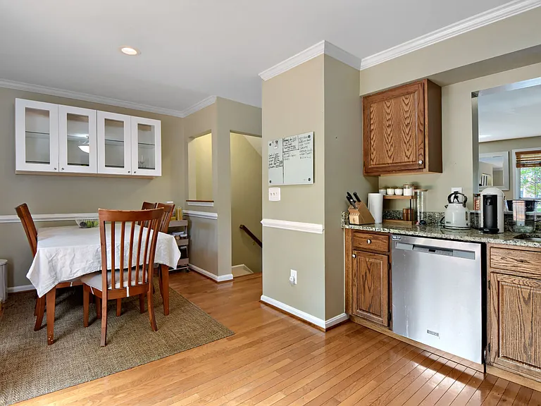 26 White Pine Ct — Photo 10