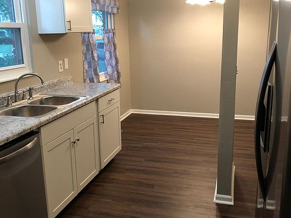 5th image of 2161 Leah Ln