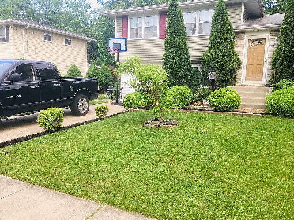 2nd image of 55 Beaver Dr