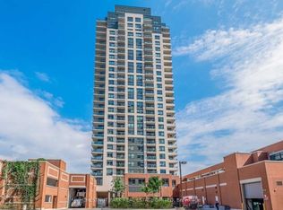 1410 Dupont St #910, Toronto, ON M6H 0B6