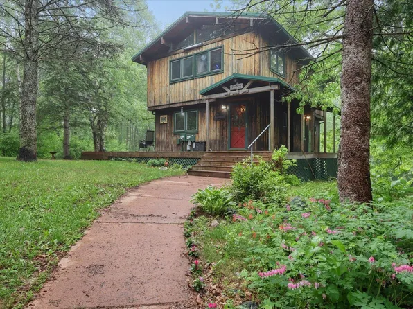 5038 Morris Thomas Rd, Hermantown, MN 55811