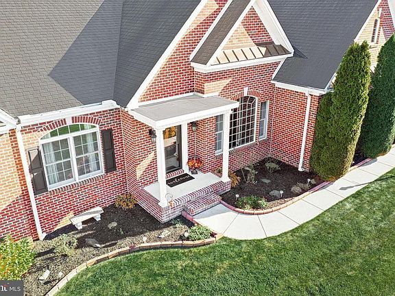 2nd image of 2144 Kitzmiller Rd