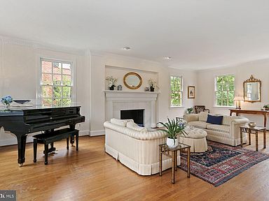 609 Oakley Pl, Alexandria, VA 22302 | Zillow