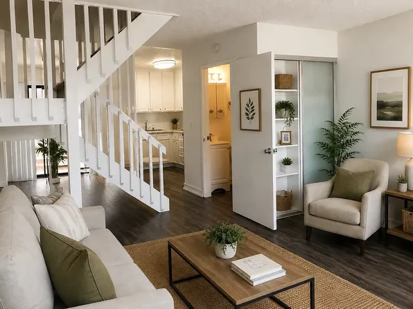 360 Chinquapin Ave APT 5, Carlsbad, CA 92008