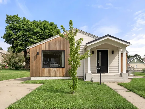 1120 Prairie St, Adel, IA 50003