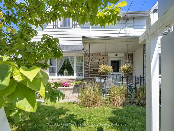 3rd image of 66 Wellington St