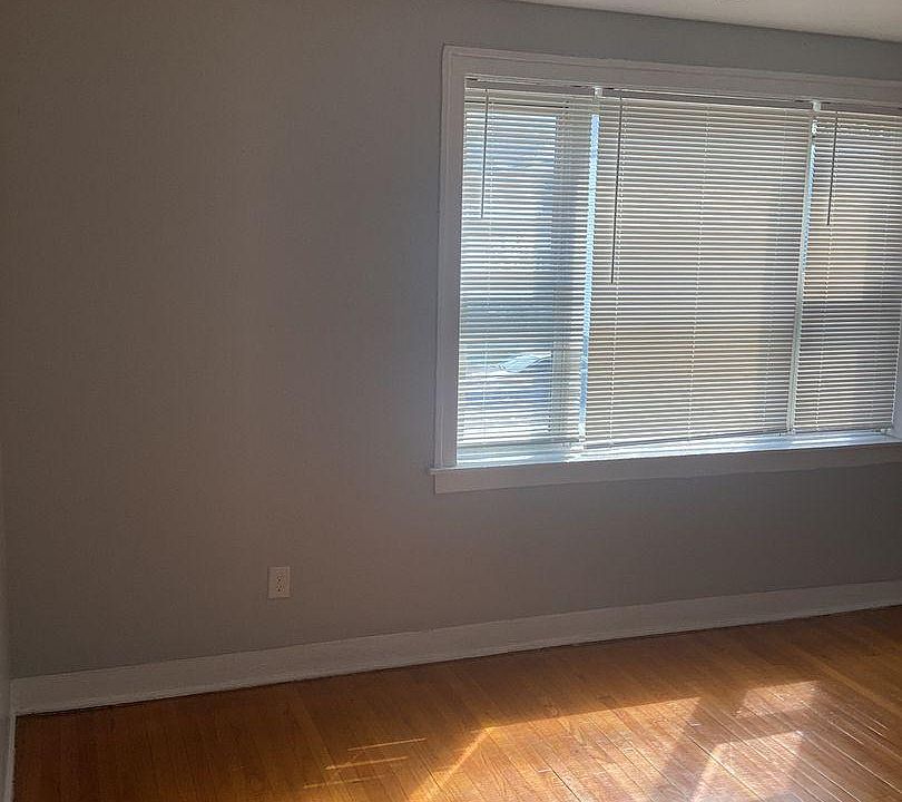 1st image of 6710 S Claremont Ave APT 310