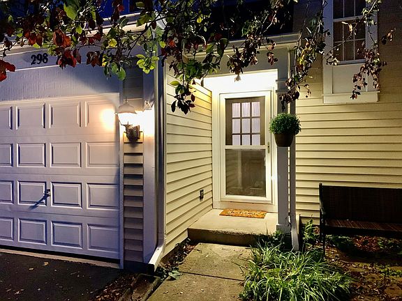 2nd image of 298 Cane Garden Cir