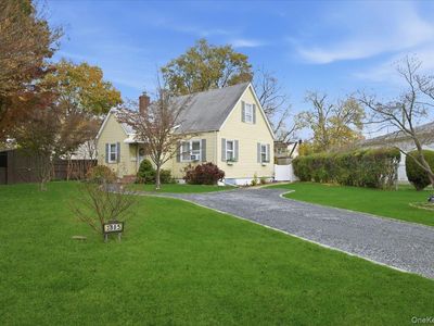 3805 Colonial Court, Seaford, NY, 11783