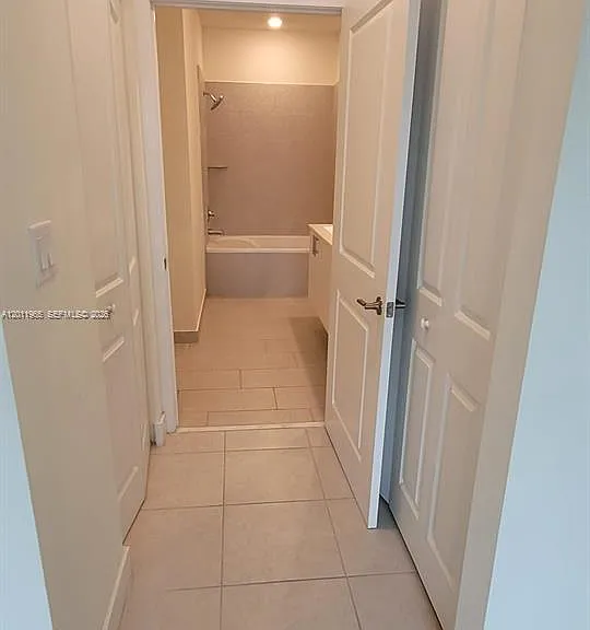 8001 NW 41st St #F-405 — Photo 6