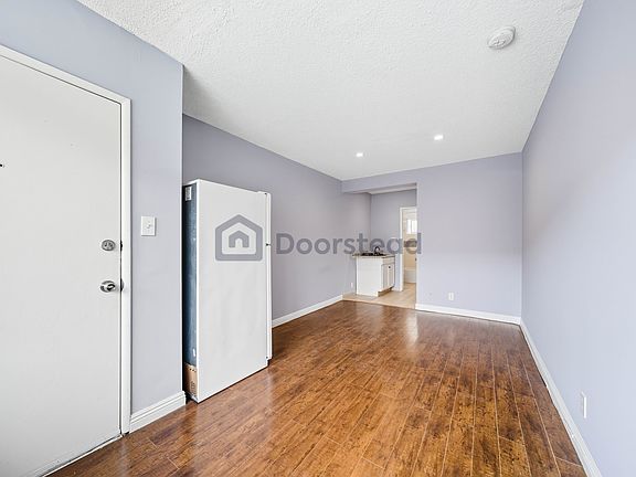 5th image of 3610 Westwood Blvd APT 3B