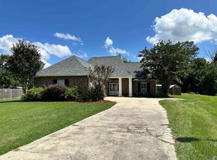 17166 Trinidad Dr, Prairieville, LA 70769