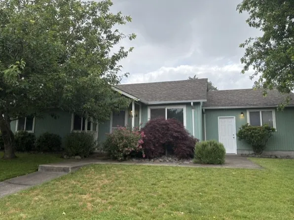 3260 Osage St, Springfield, OR 97477