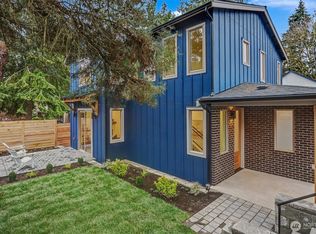 11247 108th Avenue NE, Kirkland, WA