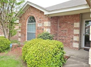 3137 Evangeline Rd, Fort Worth, TX 76140