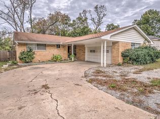 2061 S Johnstone Ave, Bartlesville, OK 74003