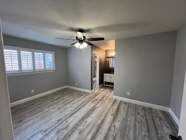 5753 Mohican Dr — Photo 27