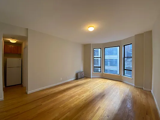 Rented by Oxford Property Group | media 1