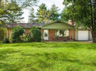 125 Merri Acres Ln, Hendersonville, NC 28739