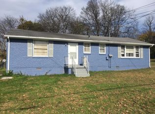 915 Thomas Ave #B, Nashville, TN 37216