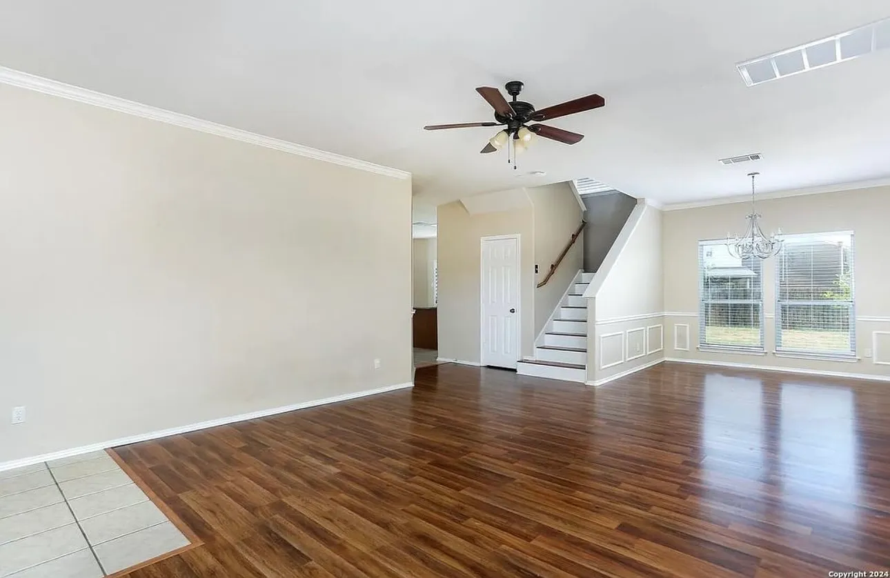 4 bed, 1883 sqft, $1,799 — Photo 2