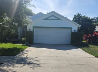 292 Carmel Dr, Melbourne, FL 32940