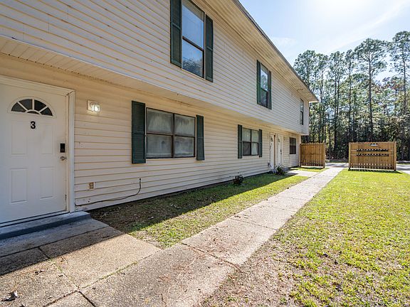 2nd image of 3333 12th Ave APT 3