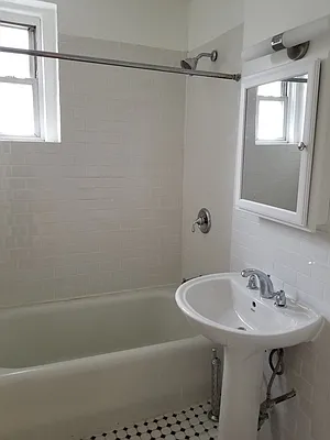 Rented by Silverstreet RE LLC | media 13