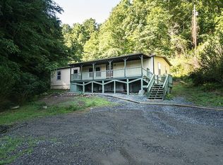 276 Ball Dr, Marshall, NC 28753