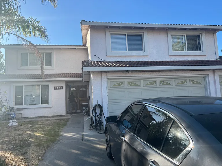 2445 Glen Fox Ct — Photo 1