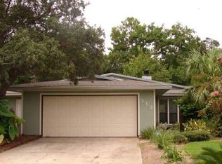 313 Florida Ave, Gulf Breeze, FL 32561
