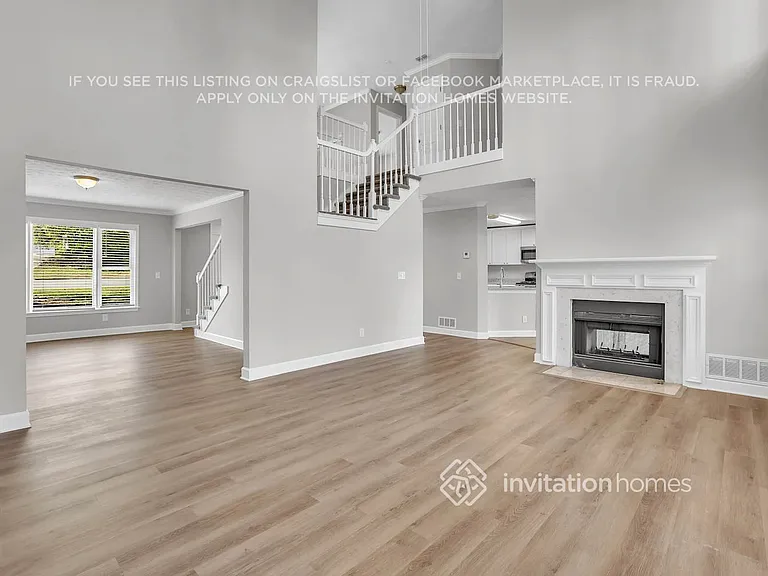 1810 Collines Ave SW — Photo 7