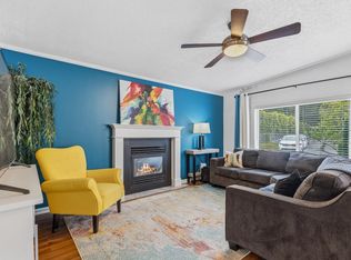 44565 Monte Vista Dr #11, Chilliwack, BC V2R 5Y4