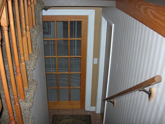 4th image of 50 Keith Dr