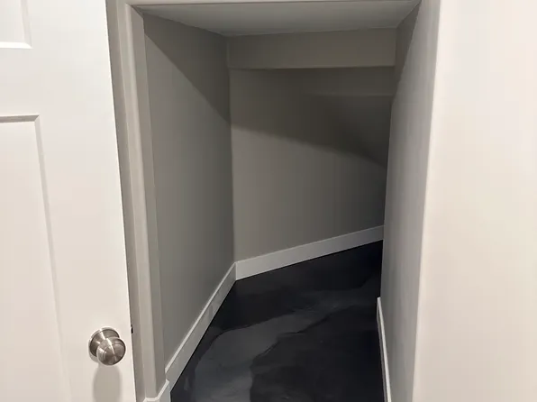 (undisclosed Address), South Jordan, UT 84009
