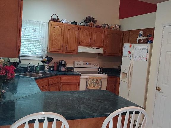 5th image of 473 Vale Cir