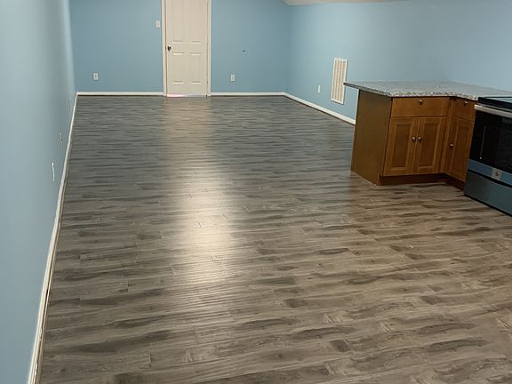 4th image of 11409 Grimes Ave Floor 2