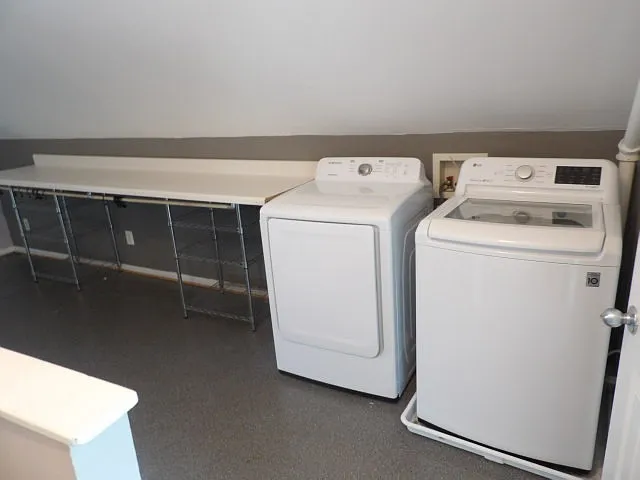 740 Elmwood Ave #2 — Photo 28