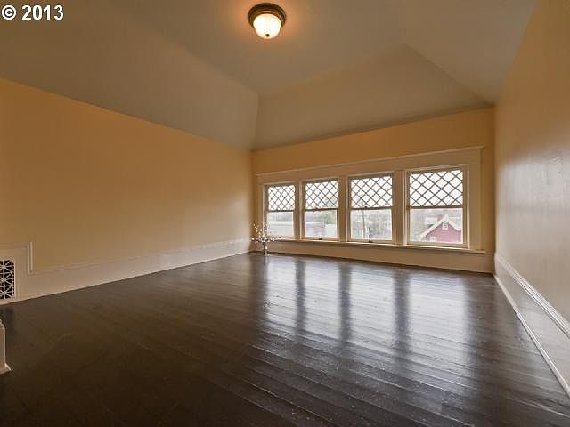 3rd floor bonus room