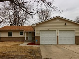 108 W Brazos Dr, Goddard, KS 67052
