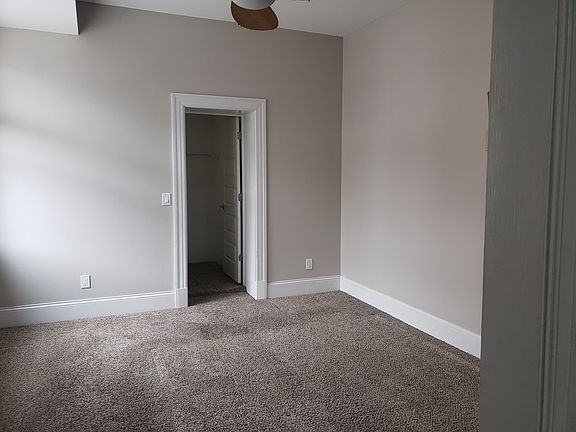 3rd image of 1814 Sidney St #4