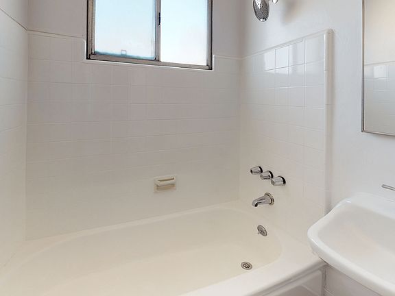 5th image of 3775 Hughes Ave #7510