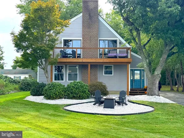 605 Bayside Dr, Stevensville, MD 21666